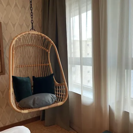 Cocoon Hauptbahnhof Hotel 4*