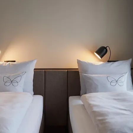 Cocoon Hauptbahnhof Ξενοδοχείο 4*