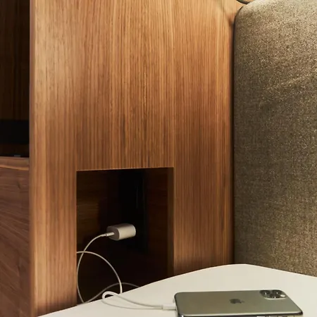 Hotel Cocoon