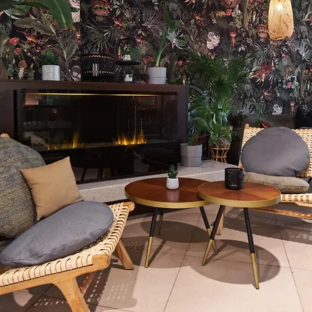 Cocoon Hauptbahnhof Hotel