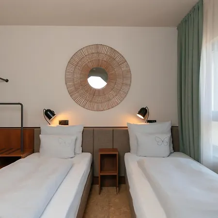 Cocoon Hauptbahnhof Hotel 4*