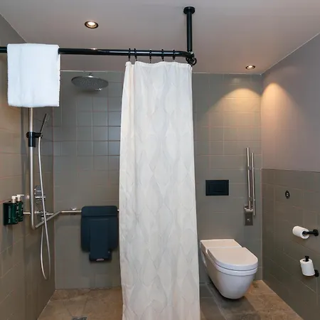 Hotel Cocoon Hauptbahnhof 4*