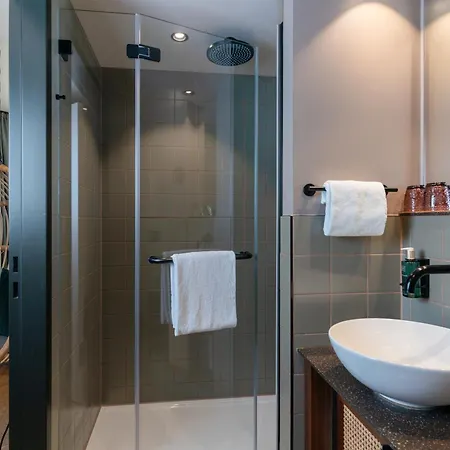 Otel Cocoon Hauptbahnhof Salzburg