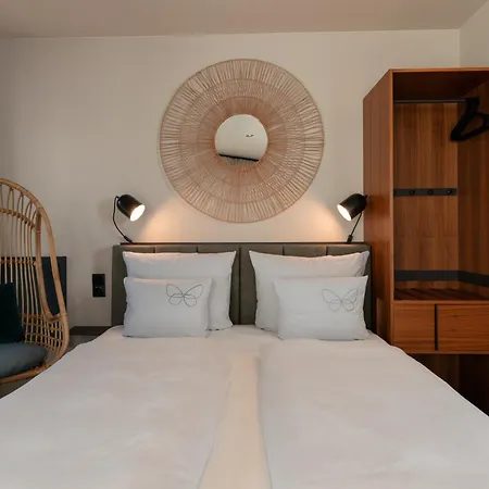 Cocoon Hauptbahnhof Hotel 4*