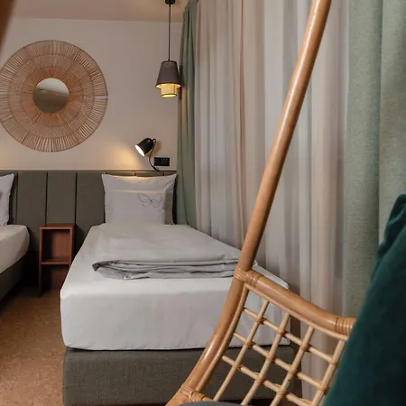 Hotel Cocoon Hauptbahnhof 4*