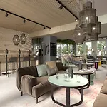 Hotel Cocoon 4*
