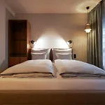Hotel Cocoon